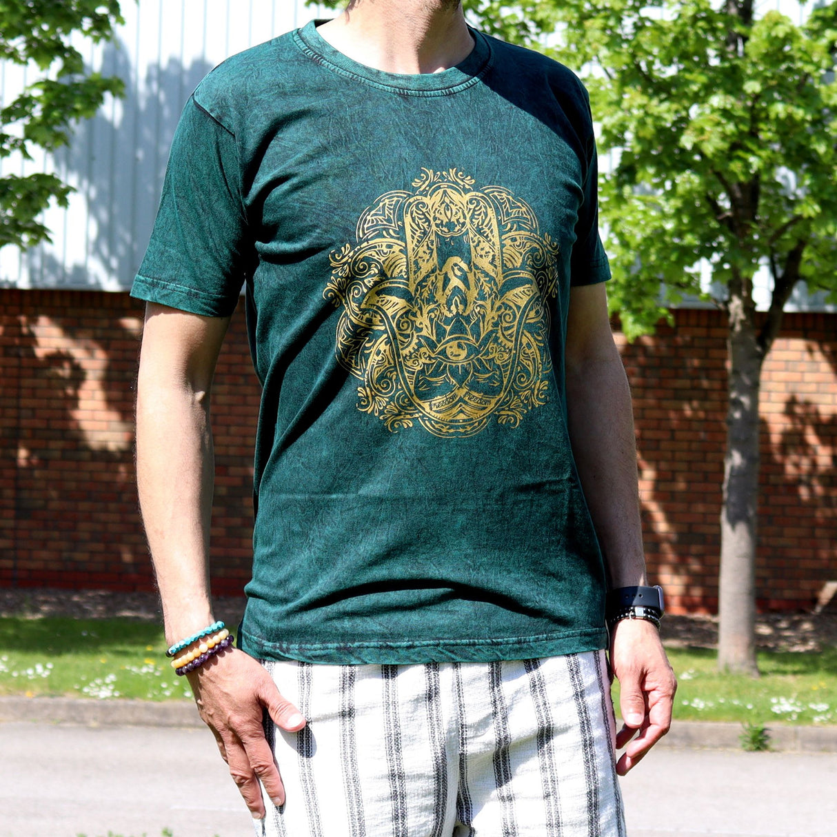 Medium Stone Washed T-Shirt - Hamsa - Green