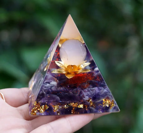 Tree of Life Orgonite Pyramide Amethyst Obsidian Stone Pyramid Crystal Healing Reiki Energy Orgone Collection