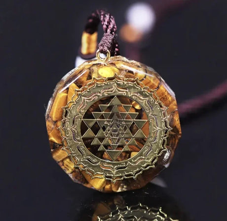 Tree of Life Orgonite Pyramide Amethyst Obsidian Stone Pyramid Crystal Healing Reiki Energy Orgone Collection