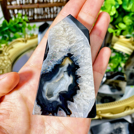 Random 1PC Black Sardonyx Geode Agate Point,Natural Crystal Point,Home Decoration,Holiday Gifts,Birthday Gifts