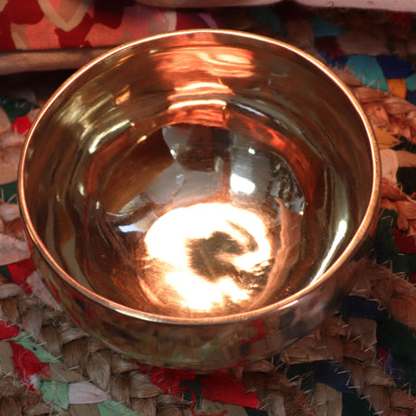 Extra Large Chaken Handmade Singing Bowl - 21cm (1200g)
