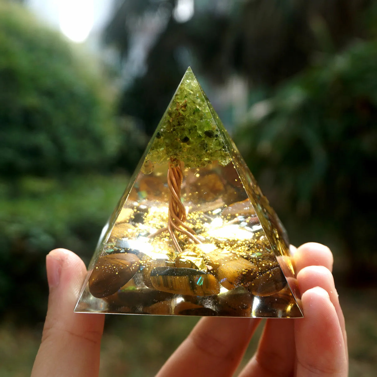 Tree of Life Orgonite Pyramide Amethyst Obsidian Stone Pyramid Crystal Healing Reiki Energy Orgone Collection