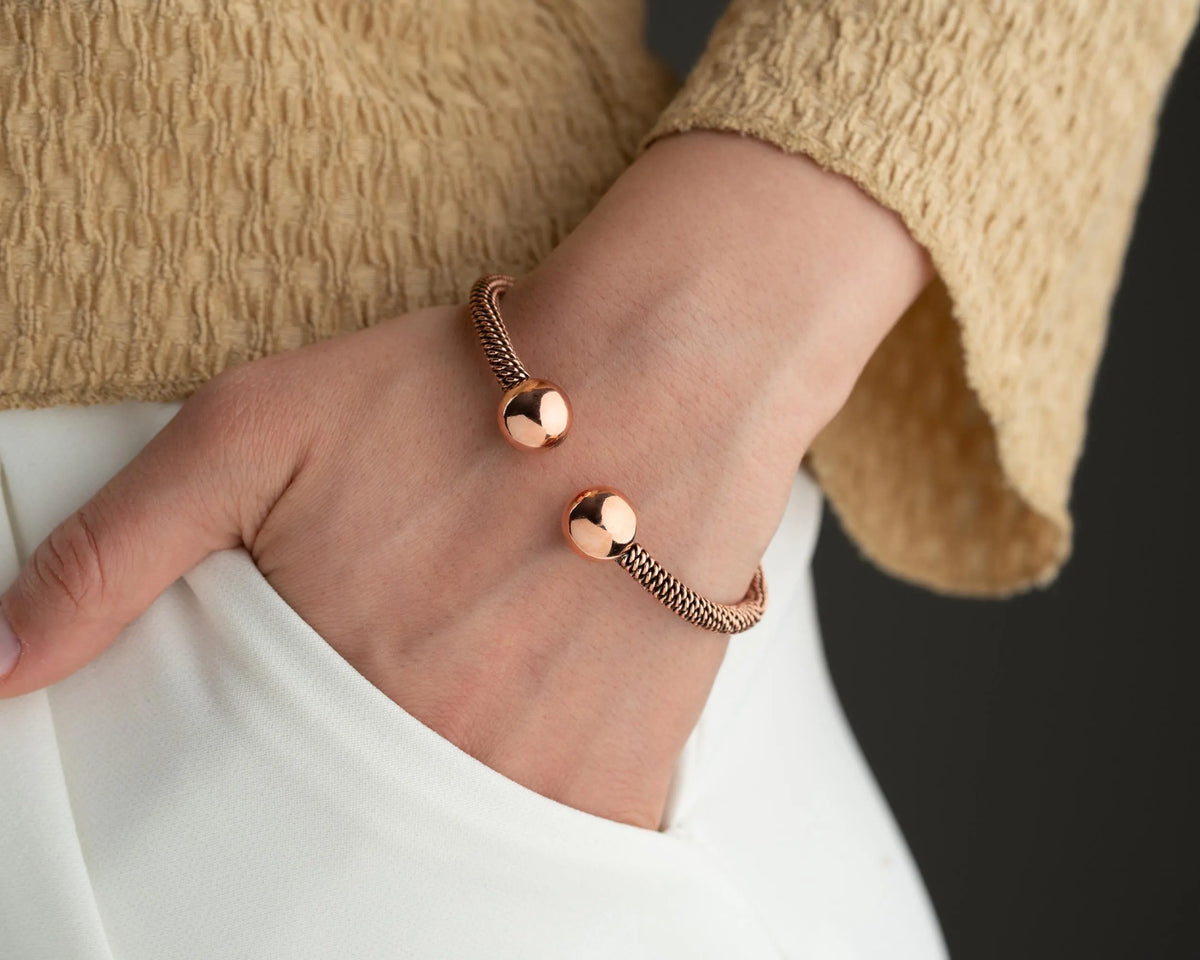 Handmade copper tensor spiral bracelet
